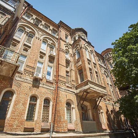 Дизайнерские Апартаменты В Самом Сердце Одессы! Odessa Buitenkant foto